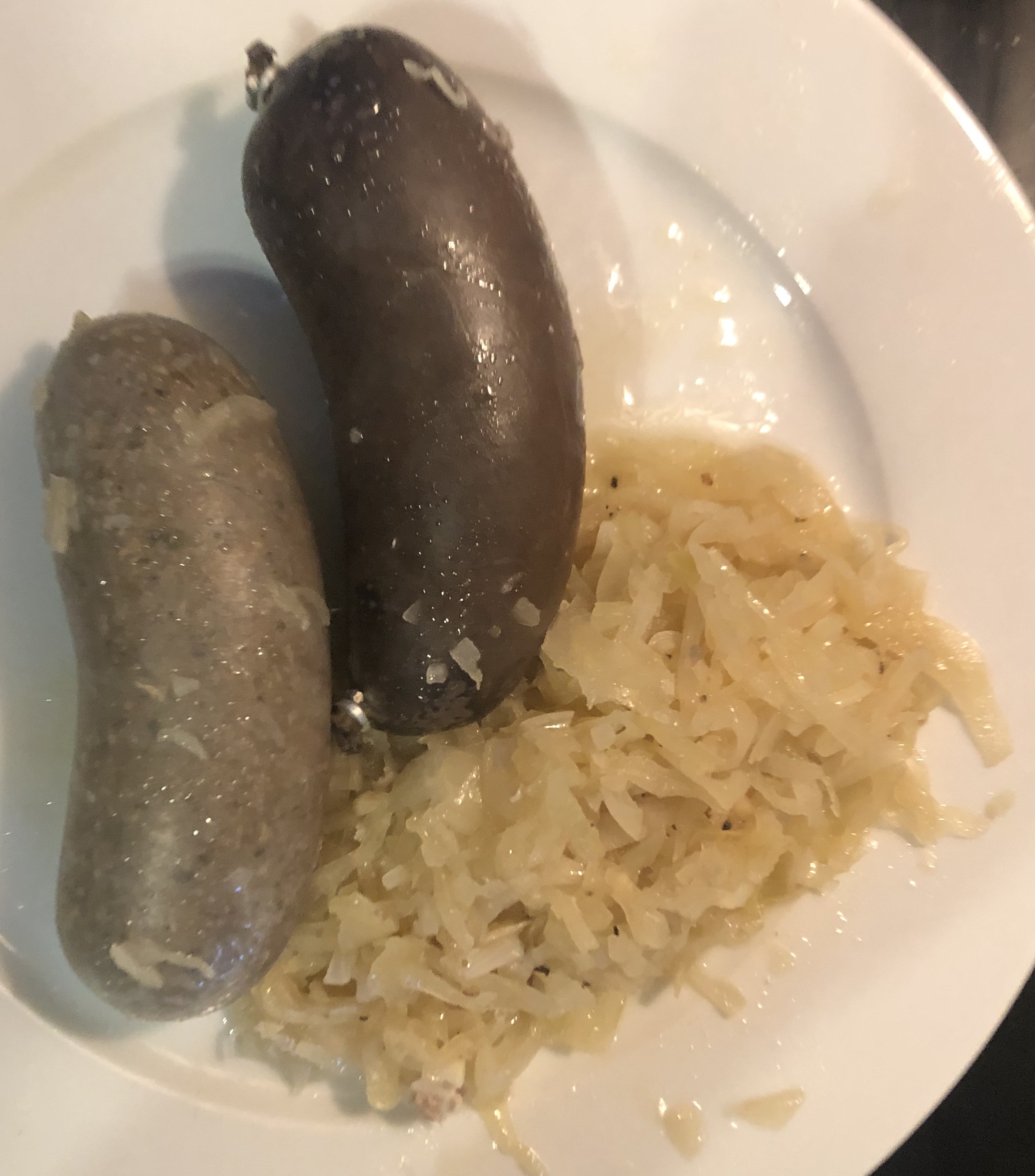 Leber- und Blutwurst mit Kraut